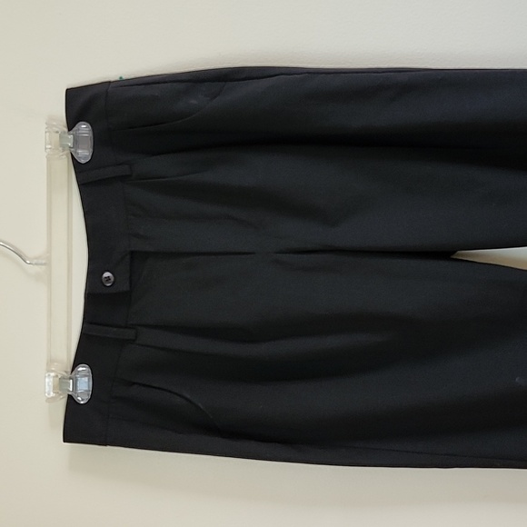 Universal Standard Stretch Wool Ankle Trousers in black self, work wear career - Picture 2 of 11